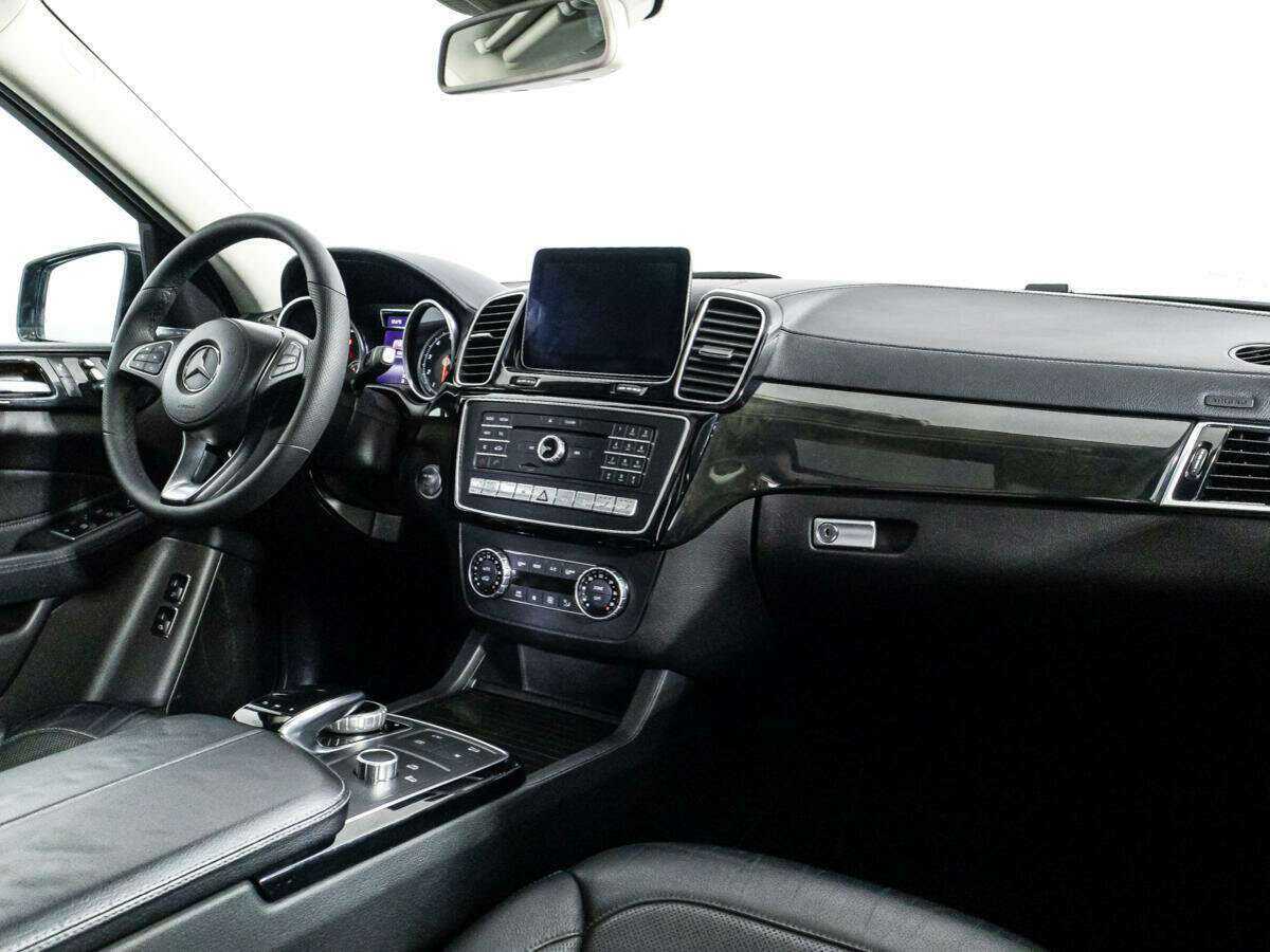 Mercedes-Benz GLS с пробегом — 2017 год. Фото: #8