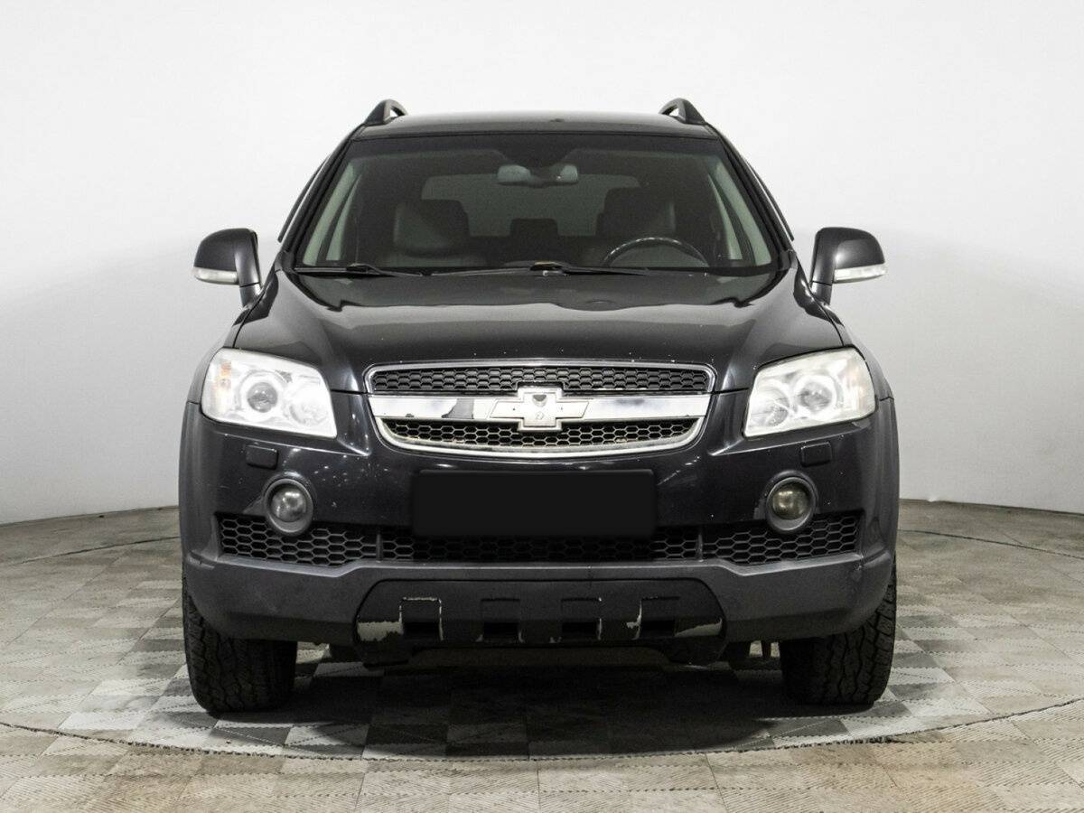 Chevrolet Captiva с пробегом — 2009 год. Фото: #1