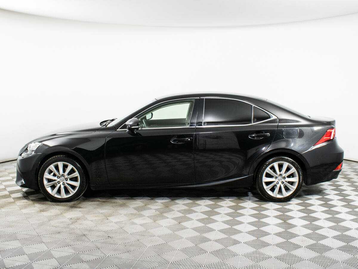 Lexus IS с пробегом — 2013 год. Фото: #6