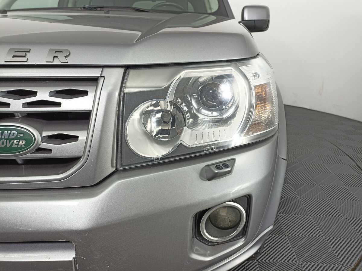 Land Rover Freelander с пробегом — 2012 год. Фото: #16