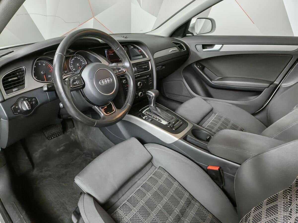 Audi A4 с пробегом — 2012 год. Фото: #13