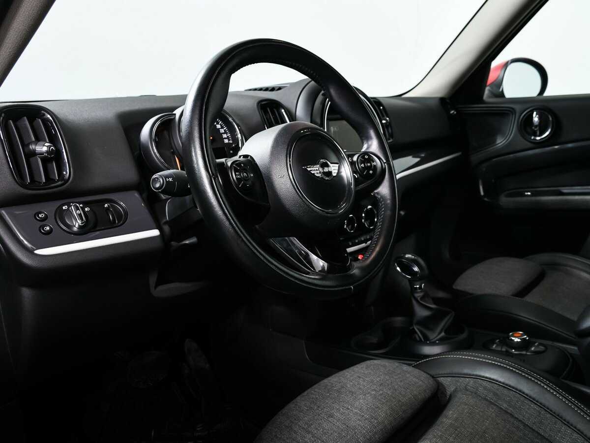 Mini Countryman с пробегом — 2017 год. Фото: #11