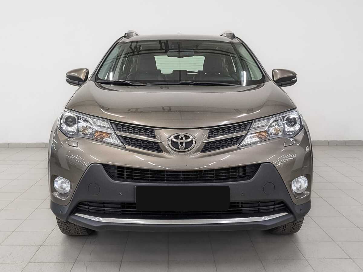 Toyota RAV4 с пробегом — 2014 год. Фото: #1
