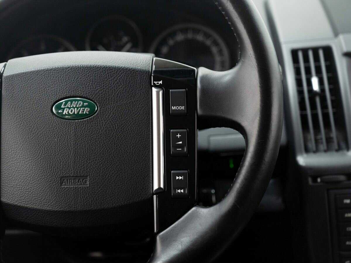 Land Rover Freelander с пробегом — 2012 год. Фото: #15