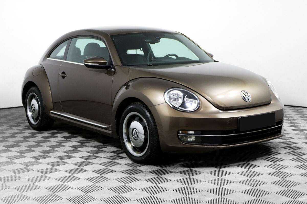 Volkswagen Beetle с пробегом — 2014 год. Фото: #2