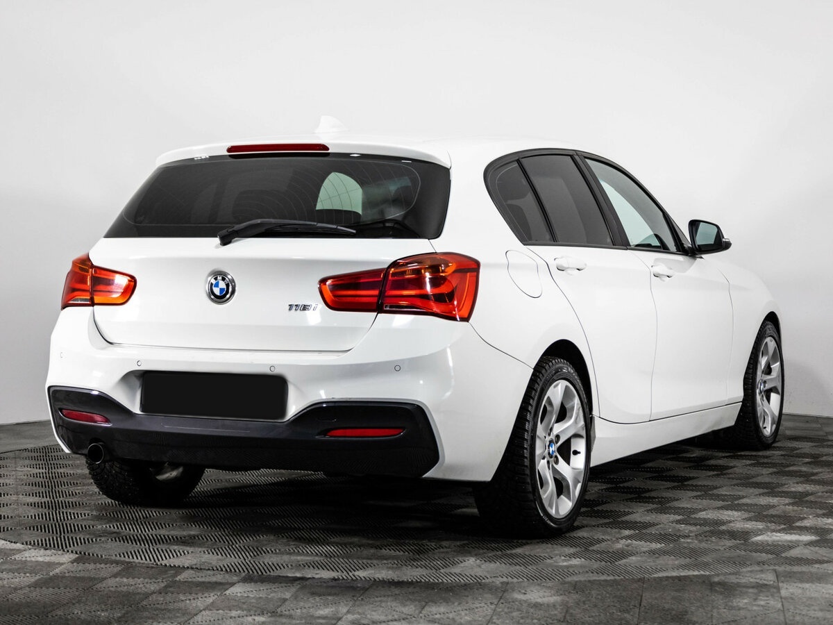 BMW 1 серии с пробегом — 2012 год. Фото: #4