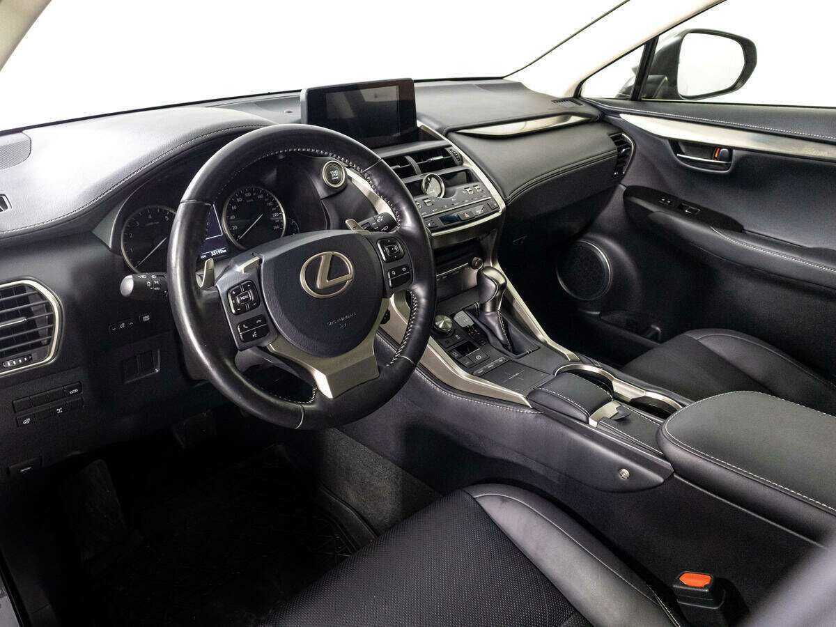 Lexus NX с пробегом — 2018 год. Фото: #10
