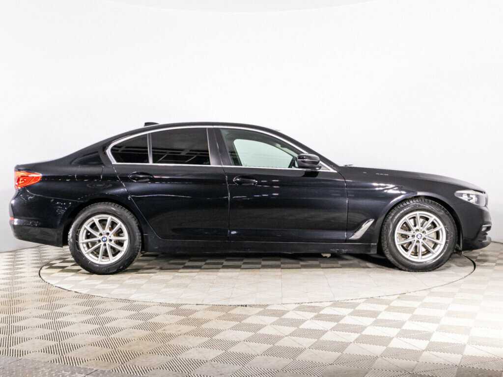 BMW 5 серии с пробегом — 2018 год. Фото: #3
