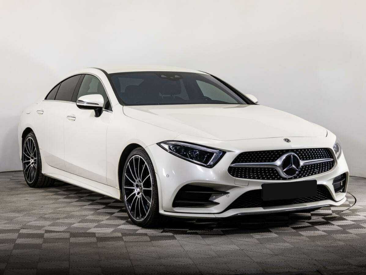 Mercedes-Benz CLS с пробегом — 2018 год. Фото: #2
