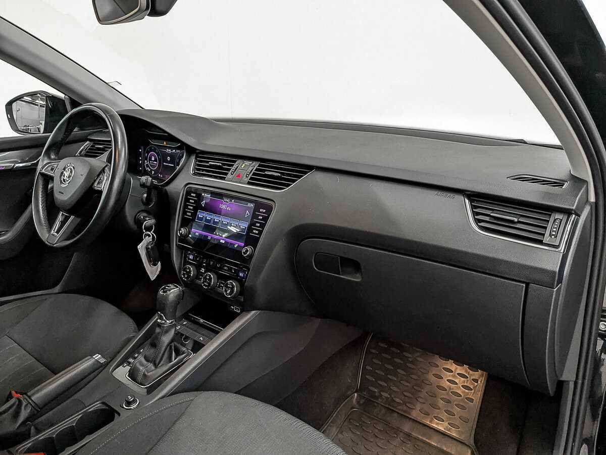 Skoda Octavia с пробегом — 2019 год. Фото: #10