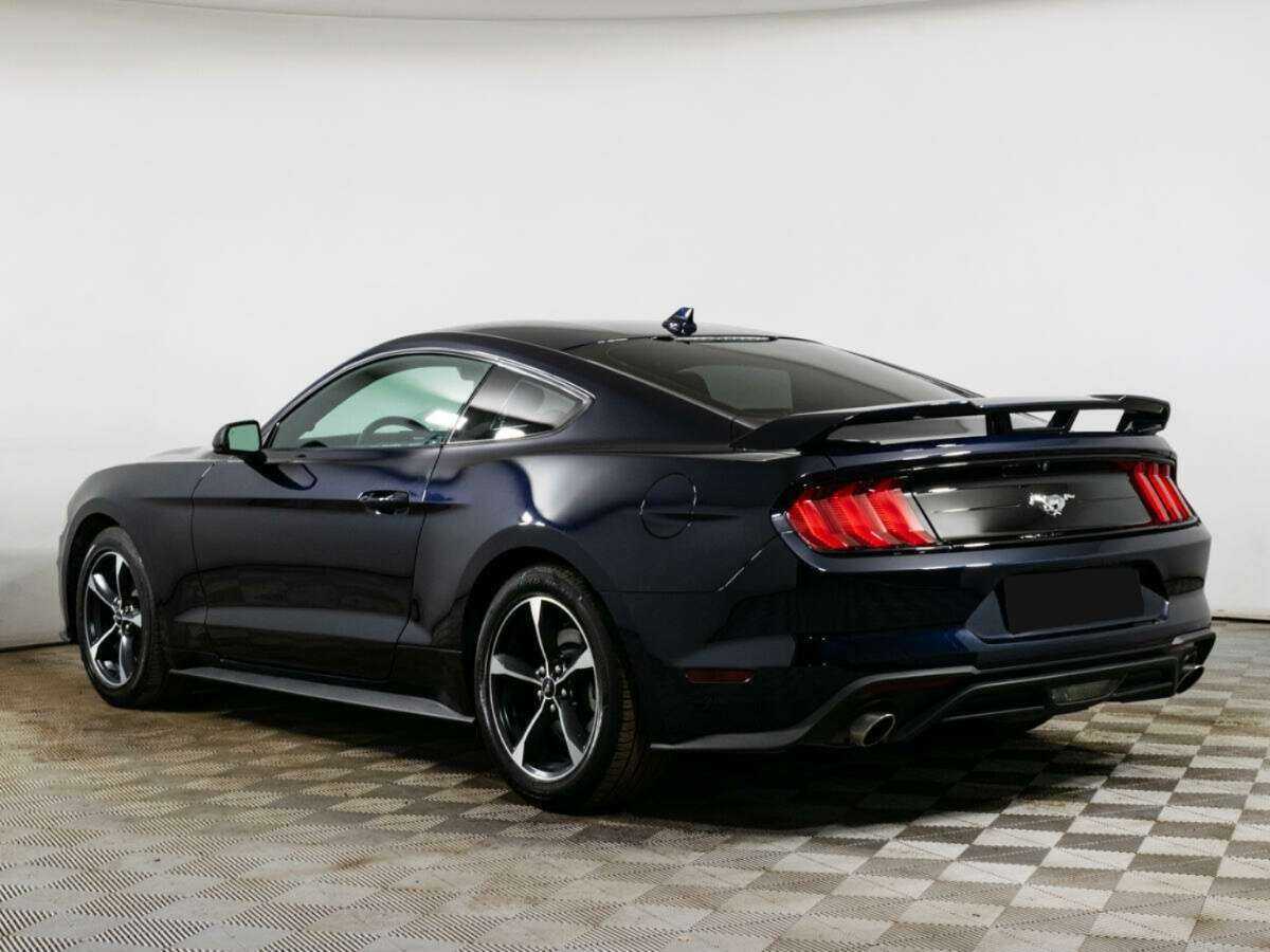 Ford Mustang с пробегом — 2021 год. Фото: #5
