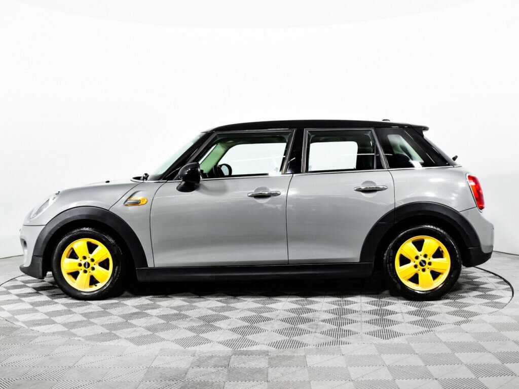 Mini Hatch с пробегом — 2018 год. Фото: #7