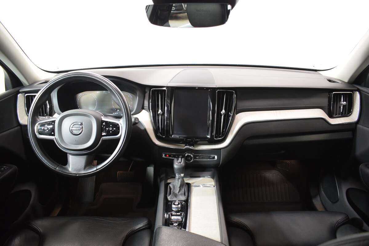 Volvo XC60 с пробегом — 2020 год. Фото: #14