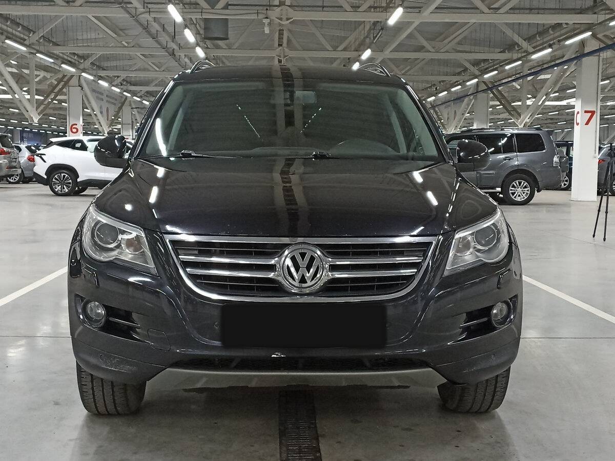 Volkswagen Tiguan с пробегом — 2009 год. Фото: #1