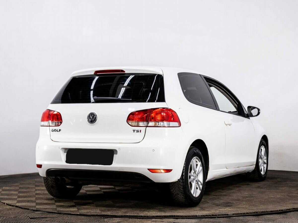 Volkswagen Golf с пробегом — 2011 год. Фото: #5