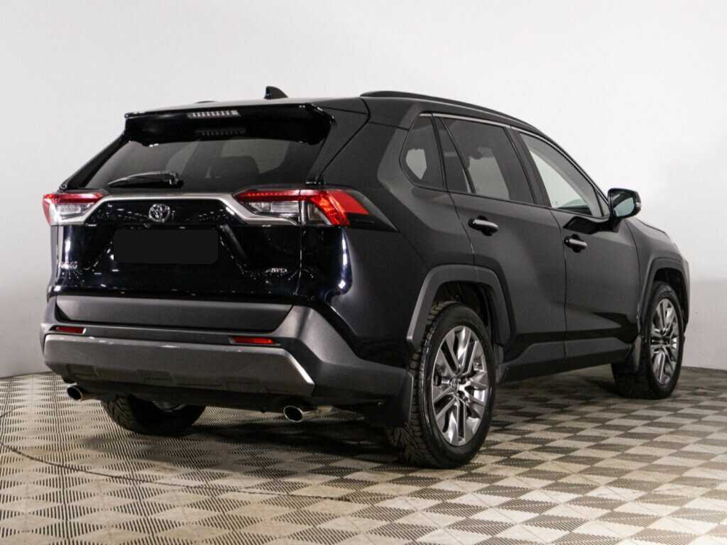 Toyota RAV4 с пробегом — 2020 год. Фото: #4