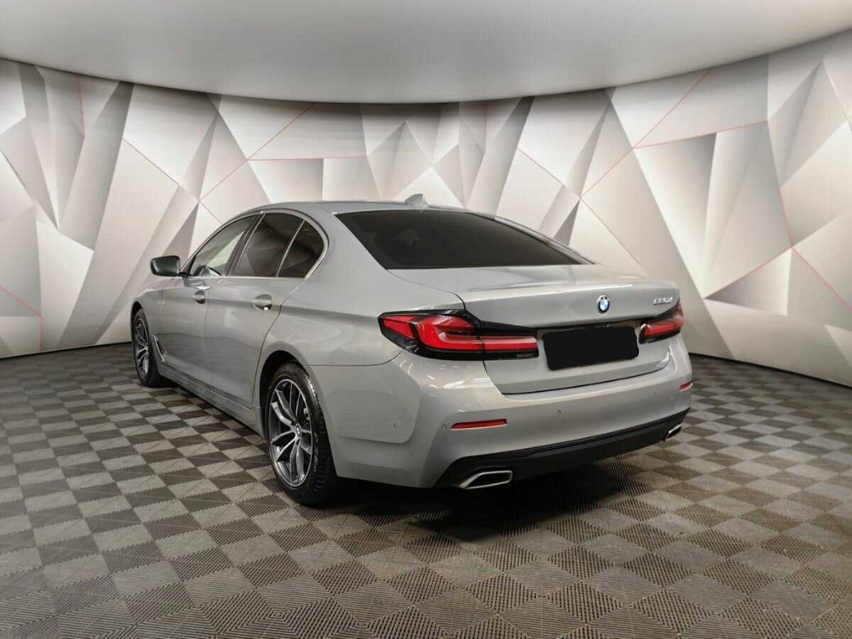 BMW 5 серии с пробегом — 2020 год. Фото: #3