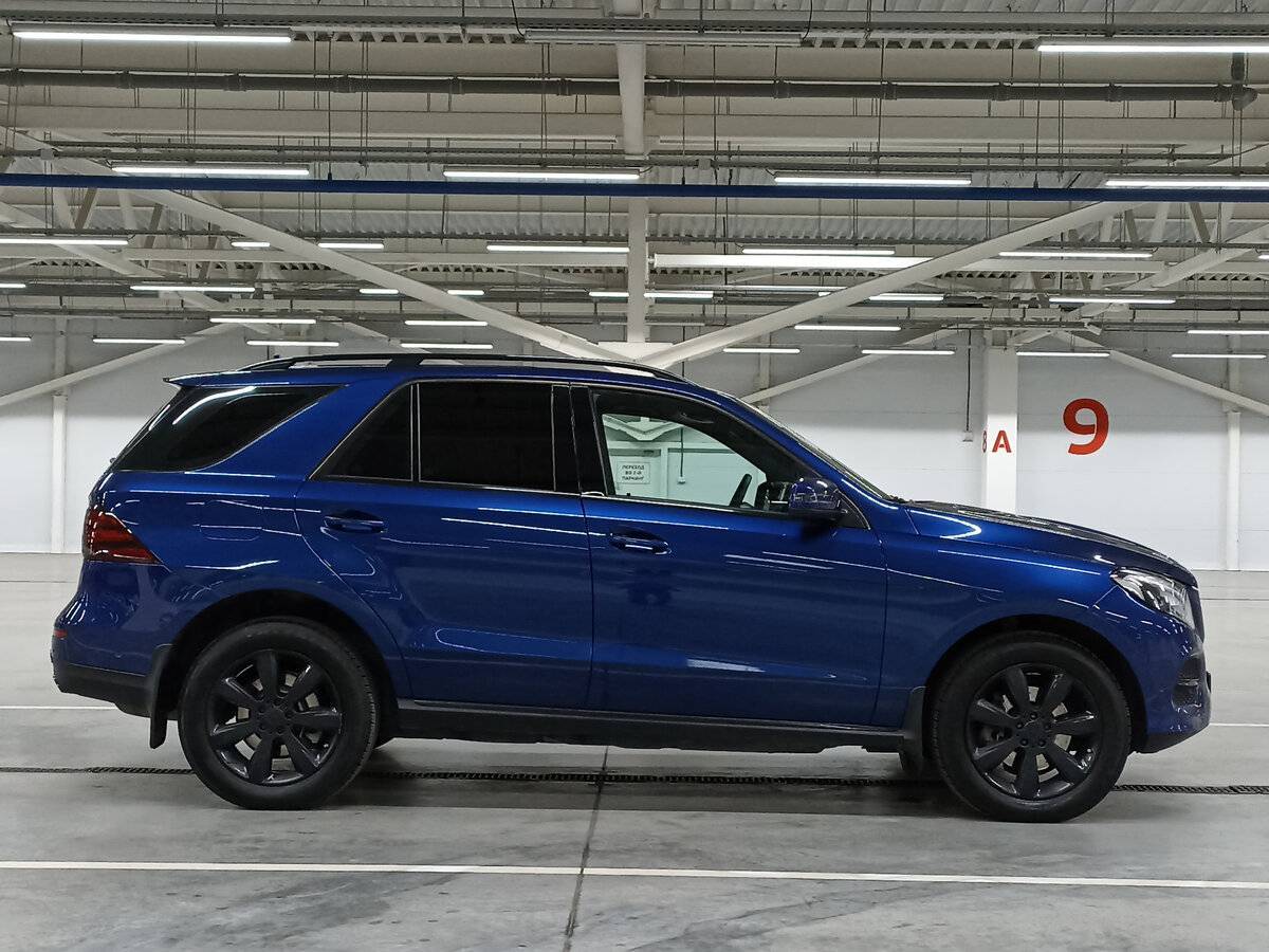 Mercedes-Benz GLE с пробегом — 2018 год. Фото: #3