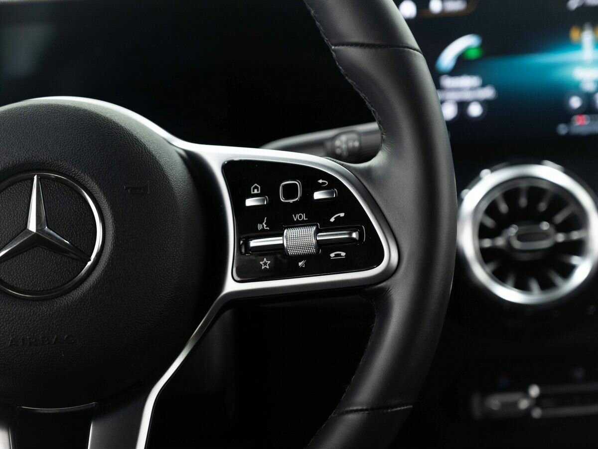 Mercedes-Benz GLB с пробегом — 2021 год. Фото: #15