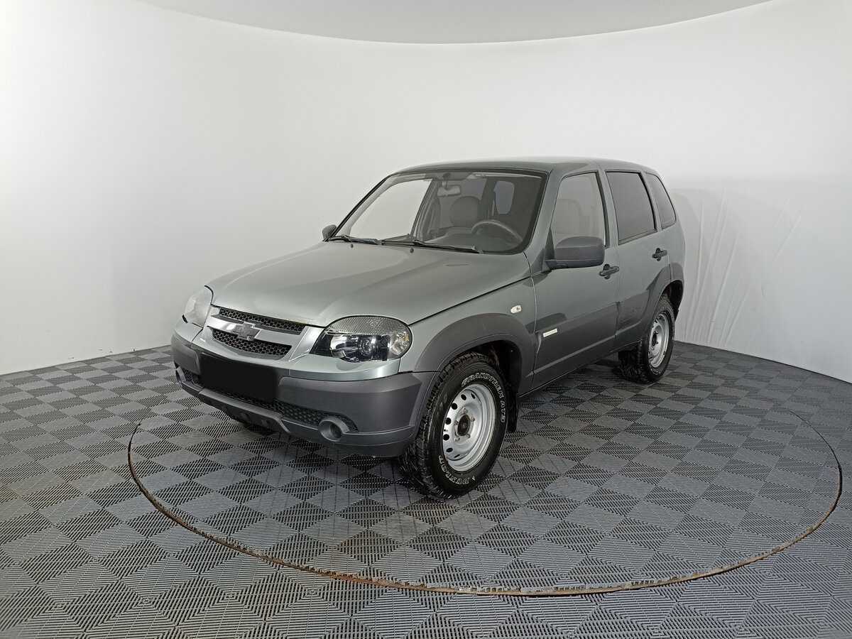 Chevrolet Niva с пробегом — 2014 год. Посмотреть фото