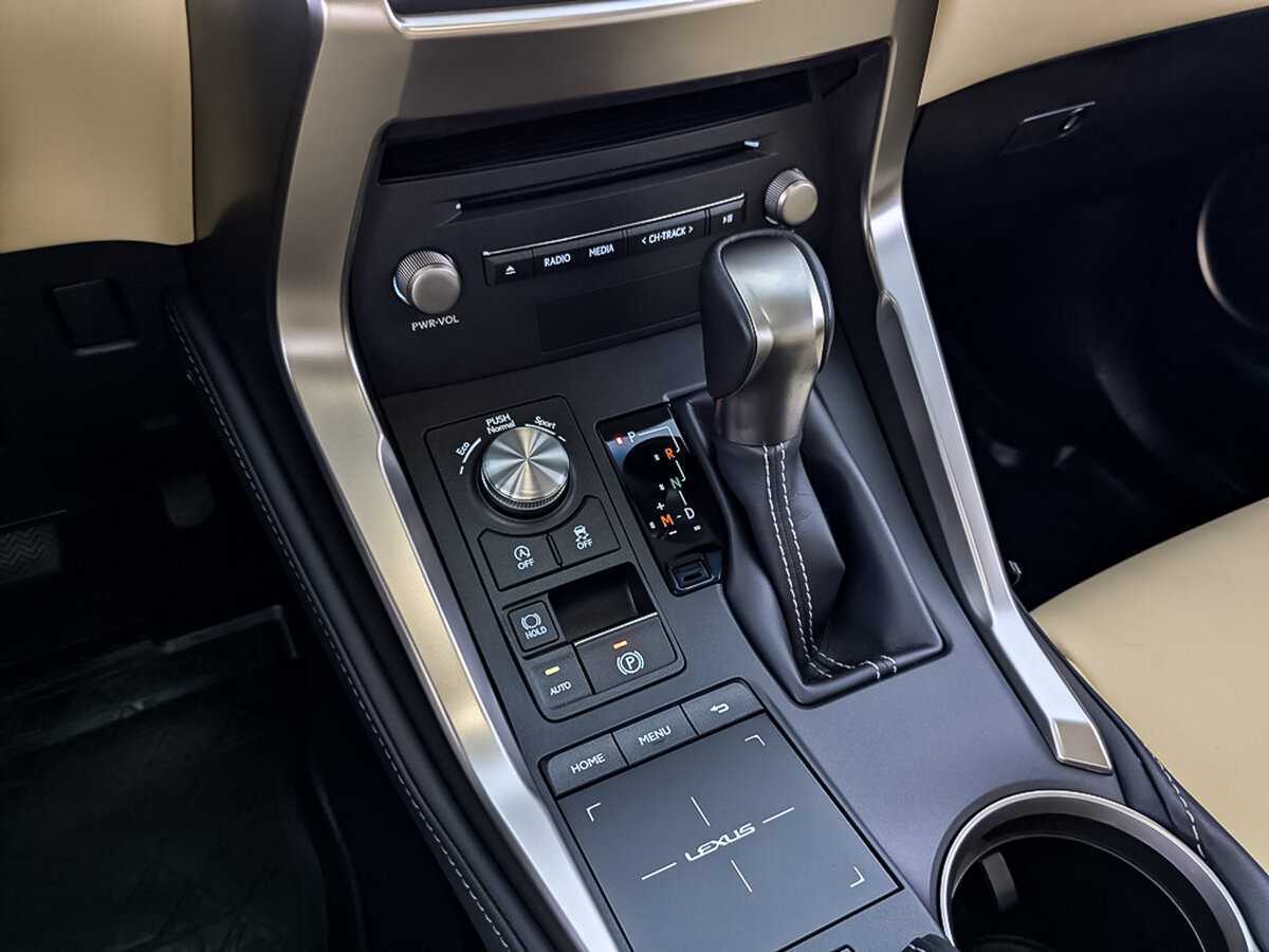 Lexus NX с пробегом — 2019 год. Фото: #21
