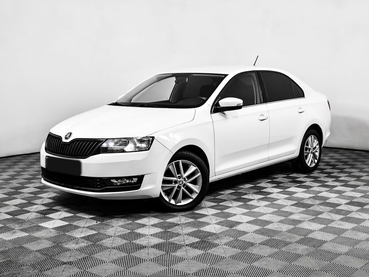 Skoda Rapid с пробегом — 2018 год. Посмотреть фото