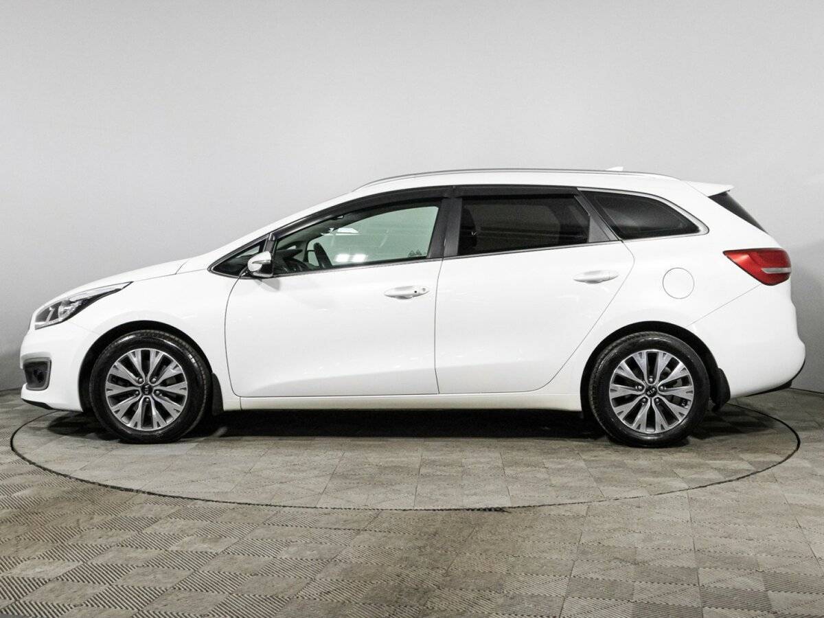 Kia Ceed с пробегом — 2018 год. Фото: #7