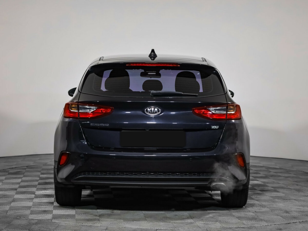 Kia Ceed с пробегом — 2018 год. Фото: #4