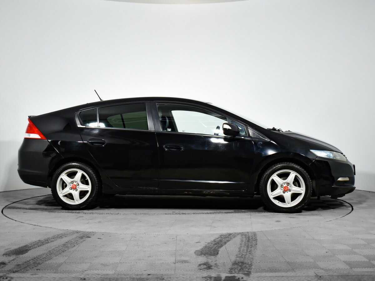 Honda Insight с пробегом — 2010 год. Фото: #3