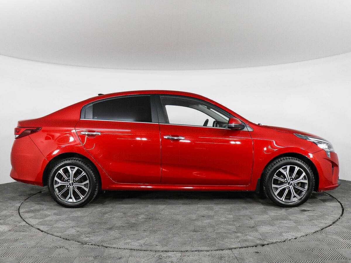 Kia Rio с пробегом — 2020 год. Фото: #3
