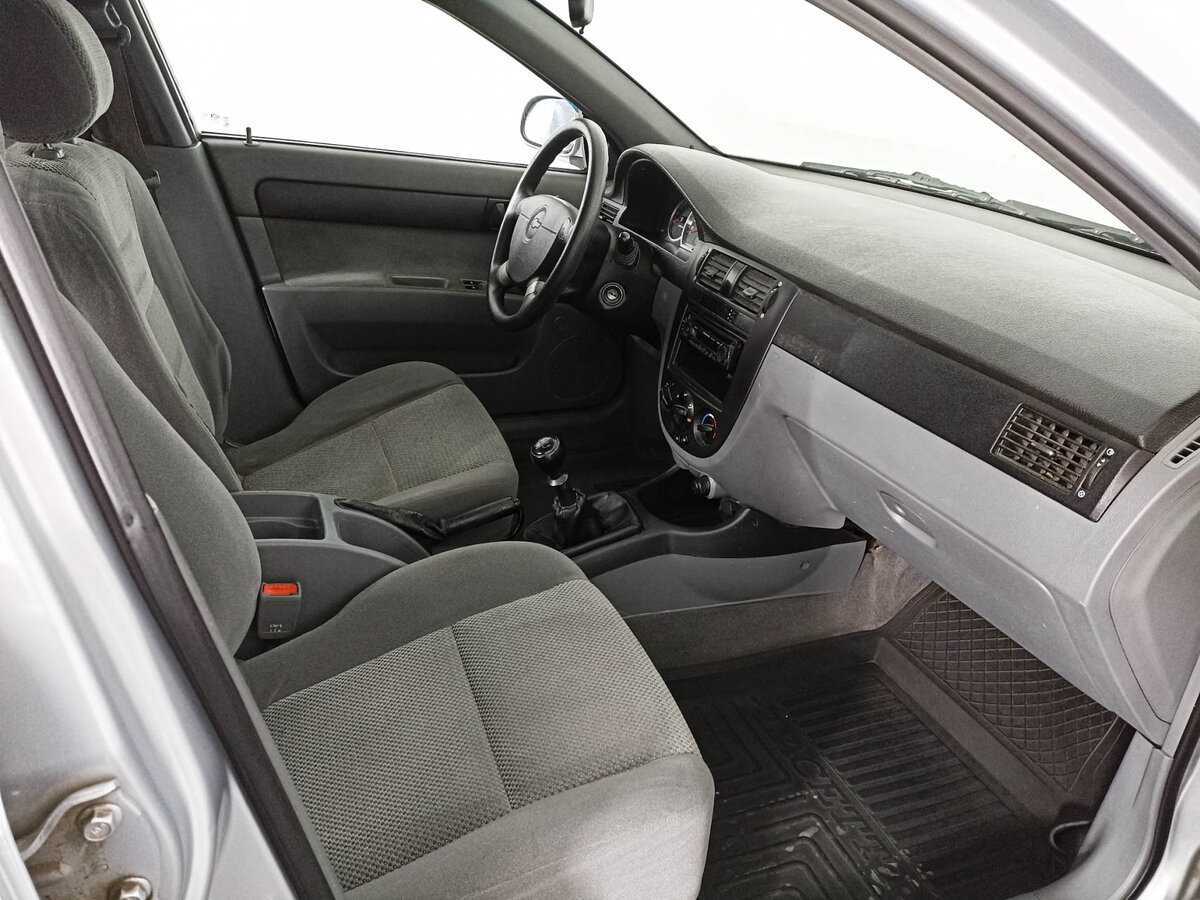 Chevrolet Lacetti с пробегом — 2007 год. Фото: #8