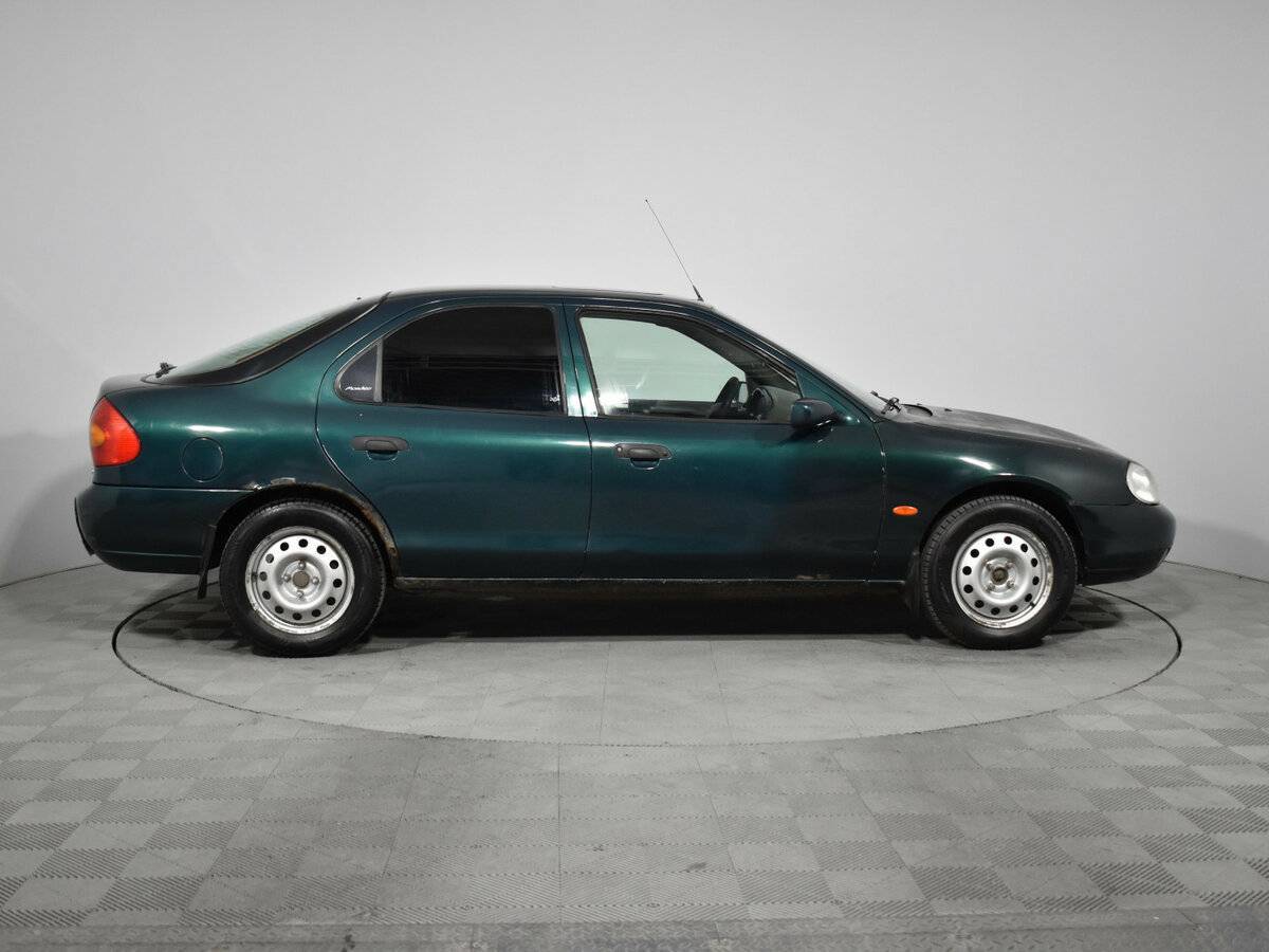 Ford Mondeo с пробегом — 1996 год. Фото: #3