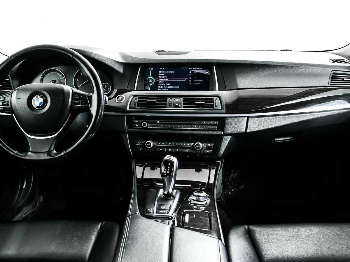 BMW 5 серии с пробегом — 2011 год. Фото: #10