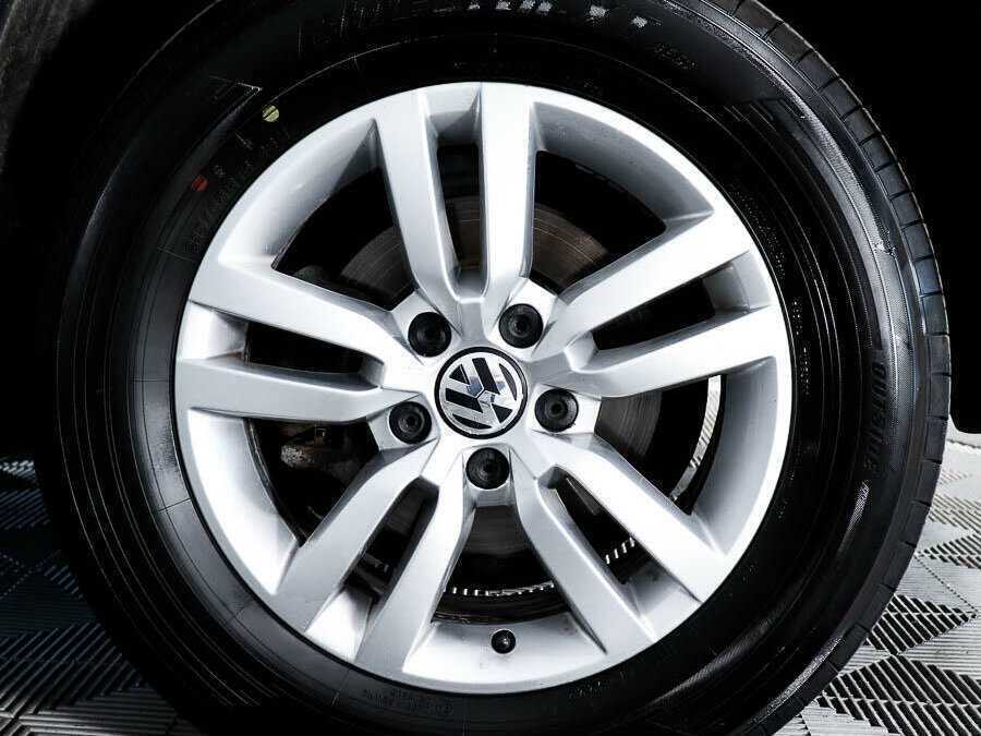 Volkswagen Tiguan с пробегом — 2011 год. Фото: #16