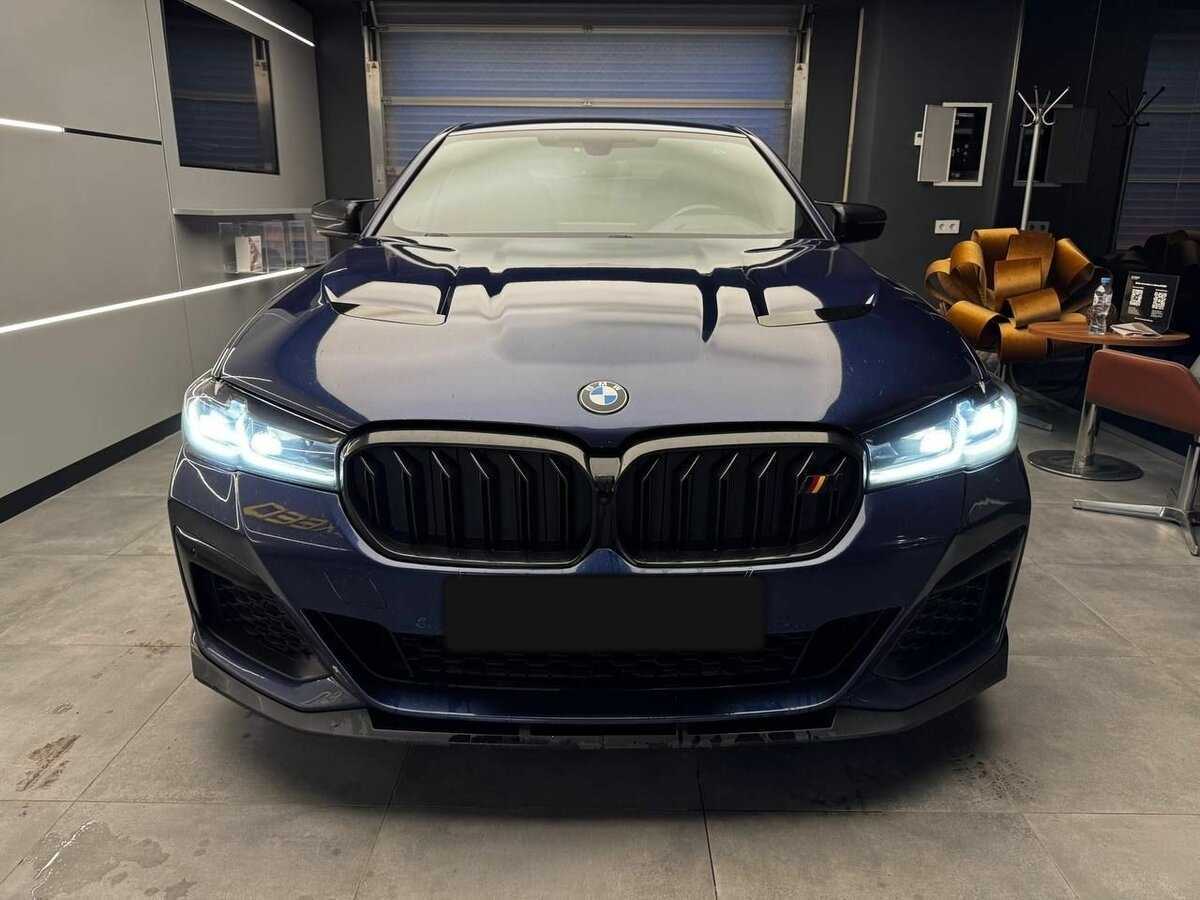 BMW 5 серии с пробегом — 2018 год. Фото: #1