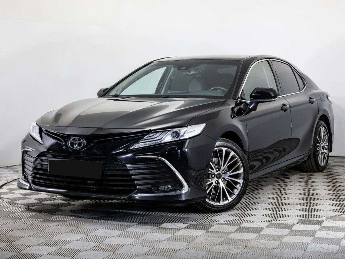 Toyota Camry с пробегом — 2021 год. Посмотреть фото