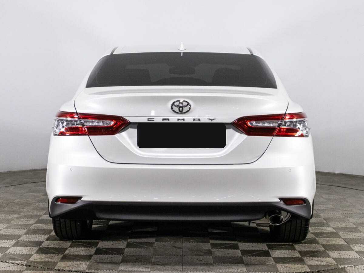 Toyota Camry с пробегом — 2020 год. Фото: #4