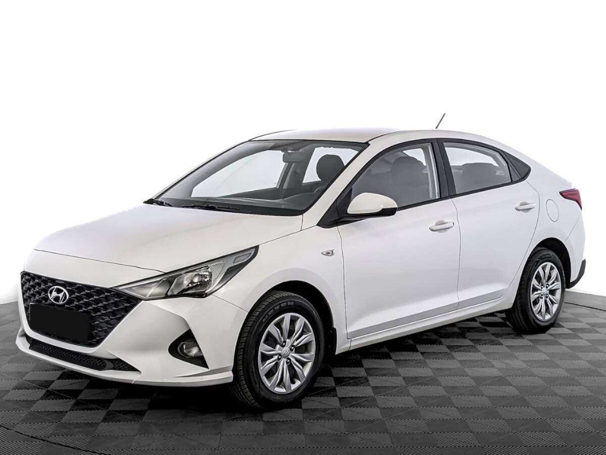 Hyundai Solaris с пробегом — 2022 год. Фото: #0