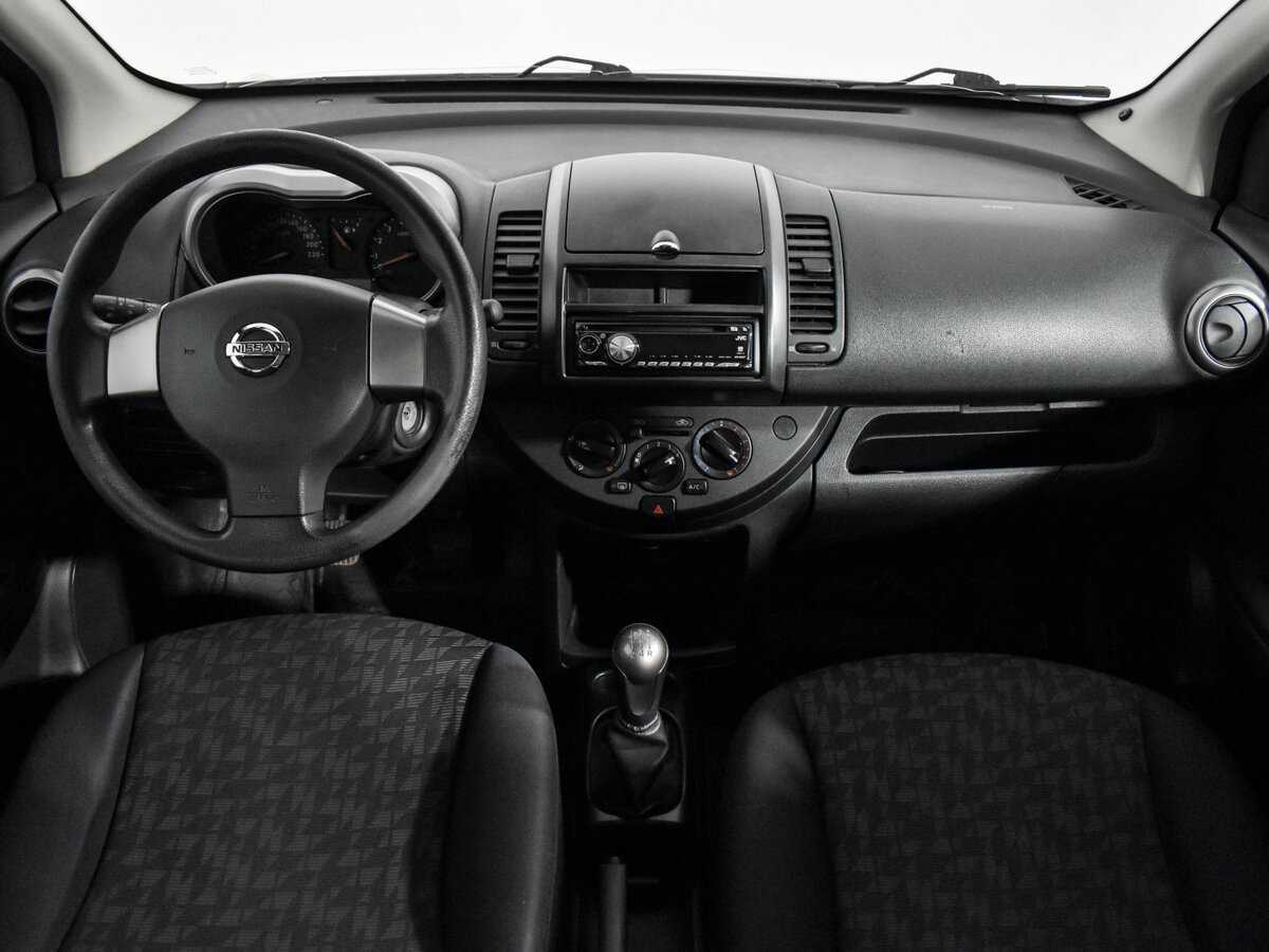 Nissan Note с пробегом — 2008 год. Фото: #13