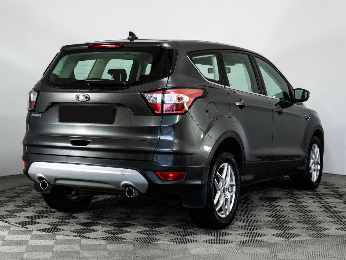 Ford Kuga с пробегом — 2017 год. Фото: #4