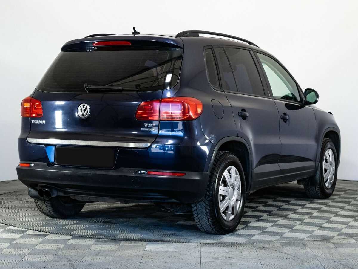 Volkswagen Tiguan с пробегом — 2011 год. Фото: #3