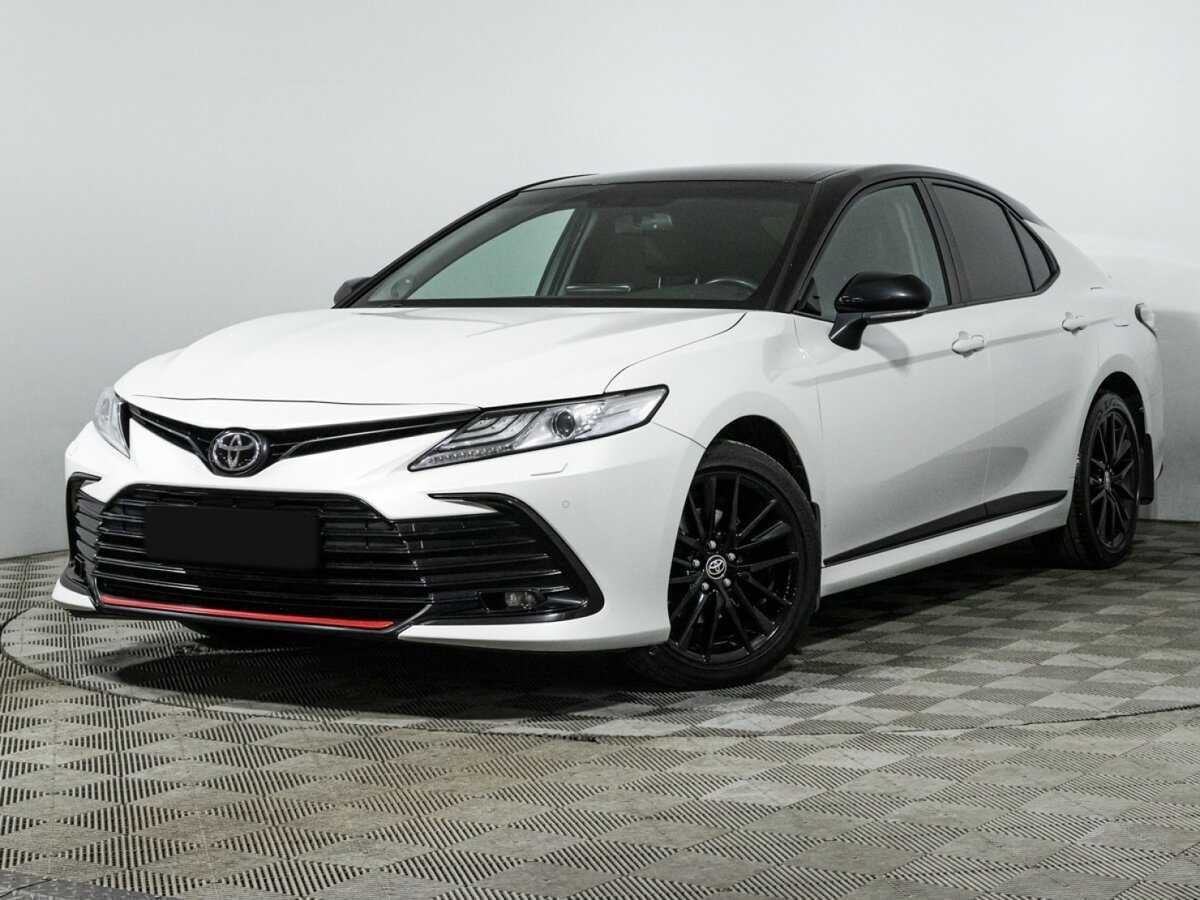 Toyota Camry с пробегом — 2021 год. Фото: #0