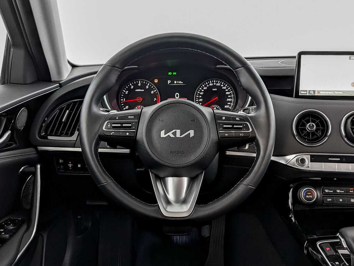 Kia Stinger с пробегом — 2023 год. Фото: #16