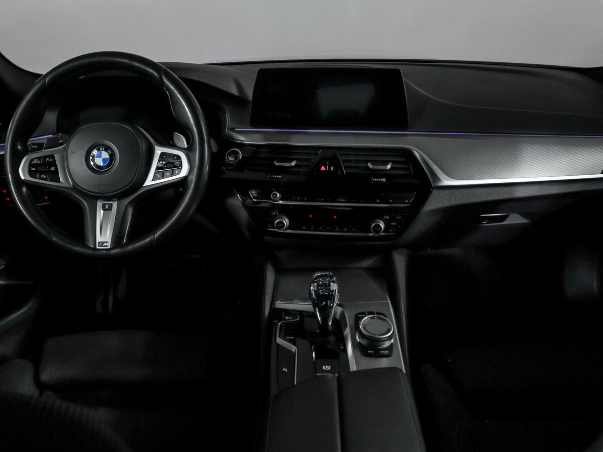 BMW 5 серии с пробегом — 2020 год. Фото: #11