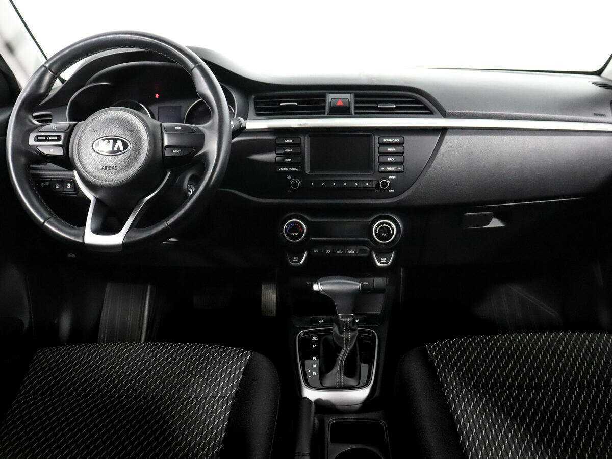 Kia Rio с пробегом — 2018 год. Фото: #9