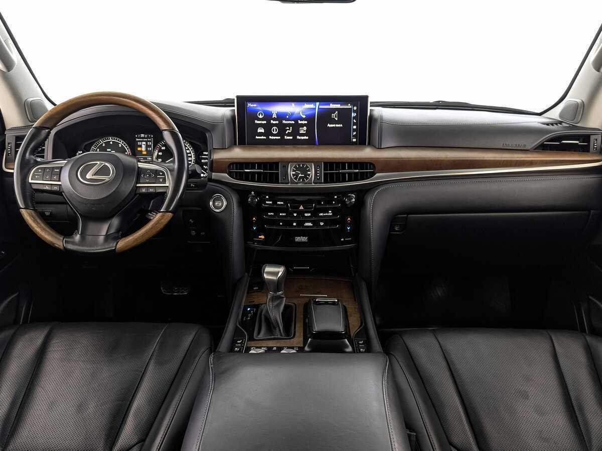 Lexus LX с пробегом — 2016 год. Фото: #13