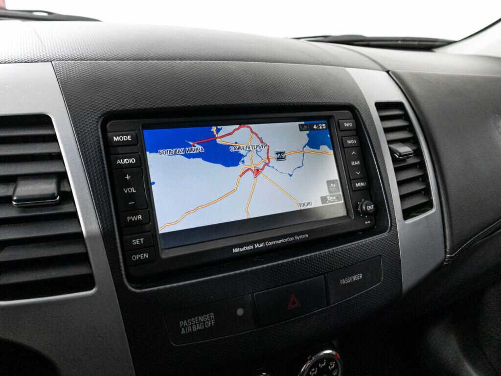 Mitsubishi Outlander с пробегом — 2011 год. Фото: #15