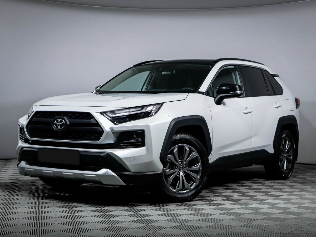 Toyota RAV4 с пробегом — 2024 год. Посмотреть фото