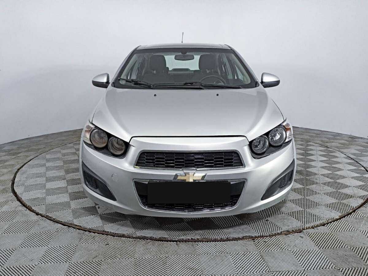 Chevrolet Aveo с пробегом — 2013 год. Фото: #1