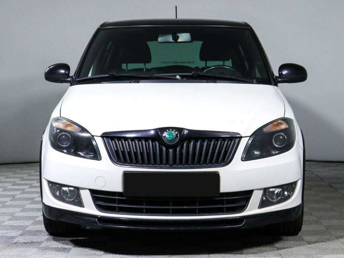 Skoda Fabia с пробегом — 2012 год. Фото: #1